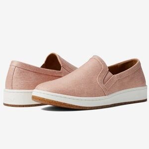 Aetrex Cameron Color: Blush Canvas Womens Size 38 (US 7.5-8)